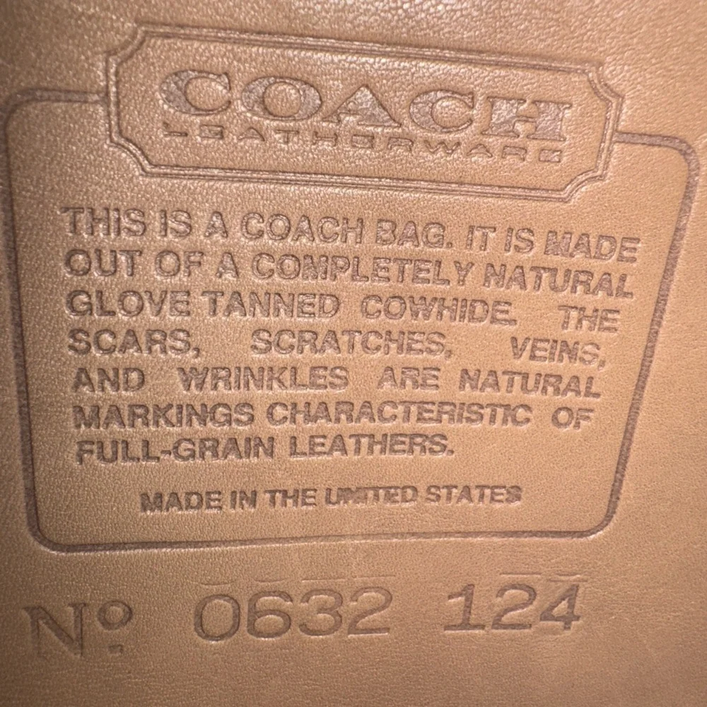 Vintage Coach crossbody beige - tan - Picture 8 of 10